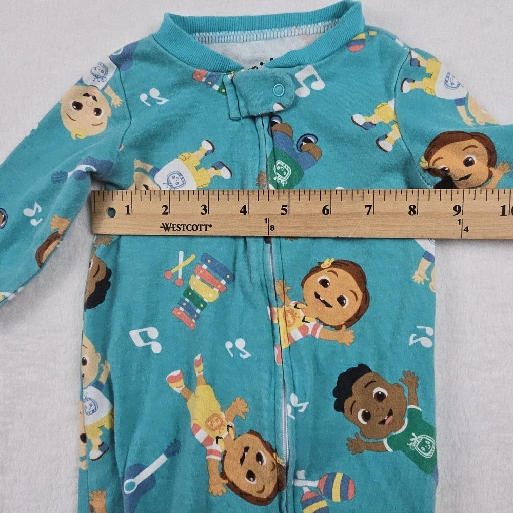 Cocomelon Infant Boys Blue JJ's Knit Blanket‎ Sleeper Pajamas 3-6 Months